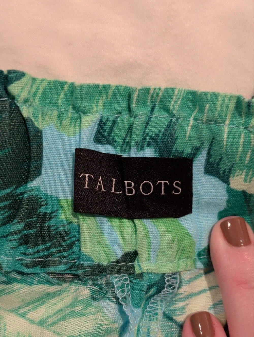 Talbots Tropical Leaf Print Elastic Waist Shorts - Teal Green - Picture 2 of 4